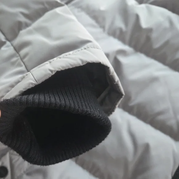 Guess Men's Gray Puffer Ski Snowboard Jacket NWOT Hooded XL Warm Cozy - Picture 9 of 12